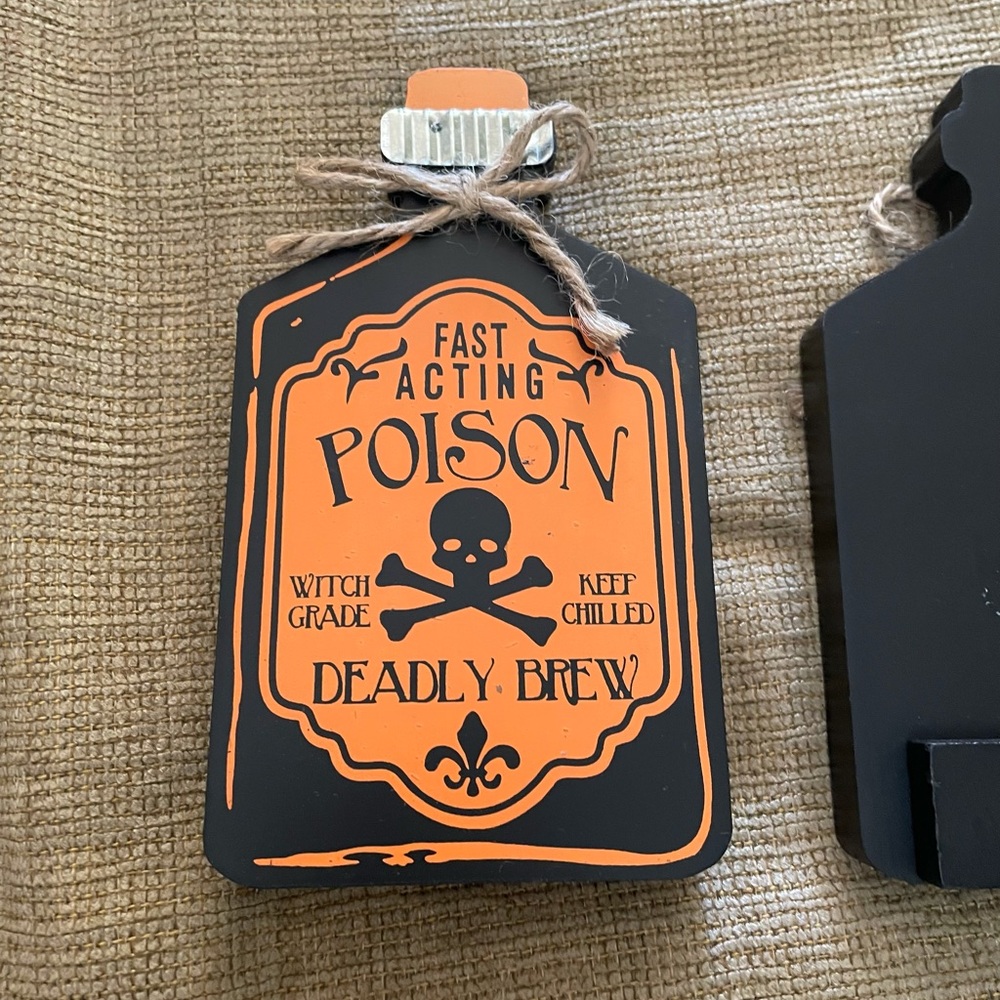 NEW Poison ☠️ Decor fast acting poison witch grade keep chilled brew sign fun